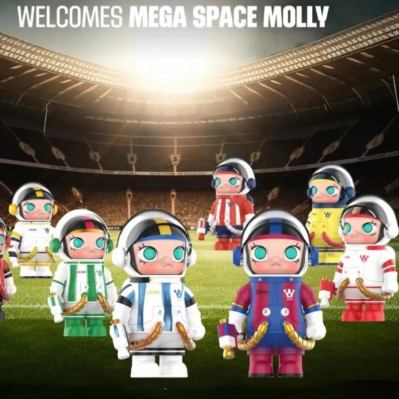 Exclusive Football Molly Sports 100% SPACE MOLLY MEGA Collection Fans Collaboration Figure Toy Trendy Gift Decoration