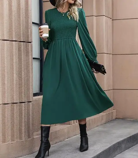 

Women's 2025 autumn and winter new fashion casual solid color round neck long sleeved dress women's clothing