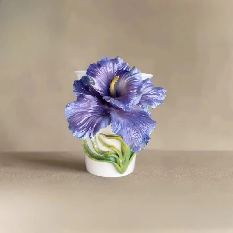 *a&Intangible Cultural Heritage Hand Pinch Flower Purple Iris Ceramic Cup Coffee Cup Master Cup Birthday Gift Housewarming Gift