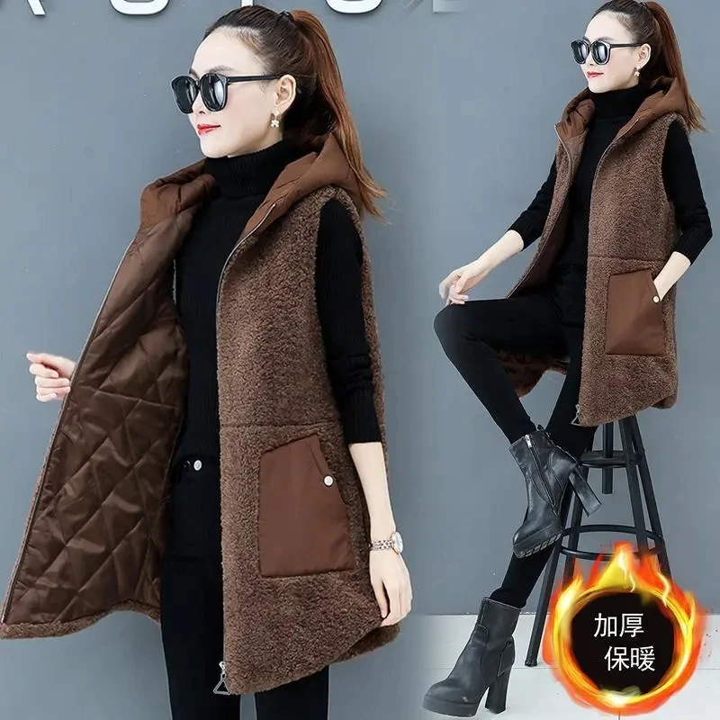 Large Size Women's Vest Winter Hooded Loose Lambswool Windbreaker Sleeveless Coat Thicken Cotton Padded Waistcoat Vest Jacket