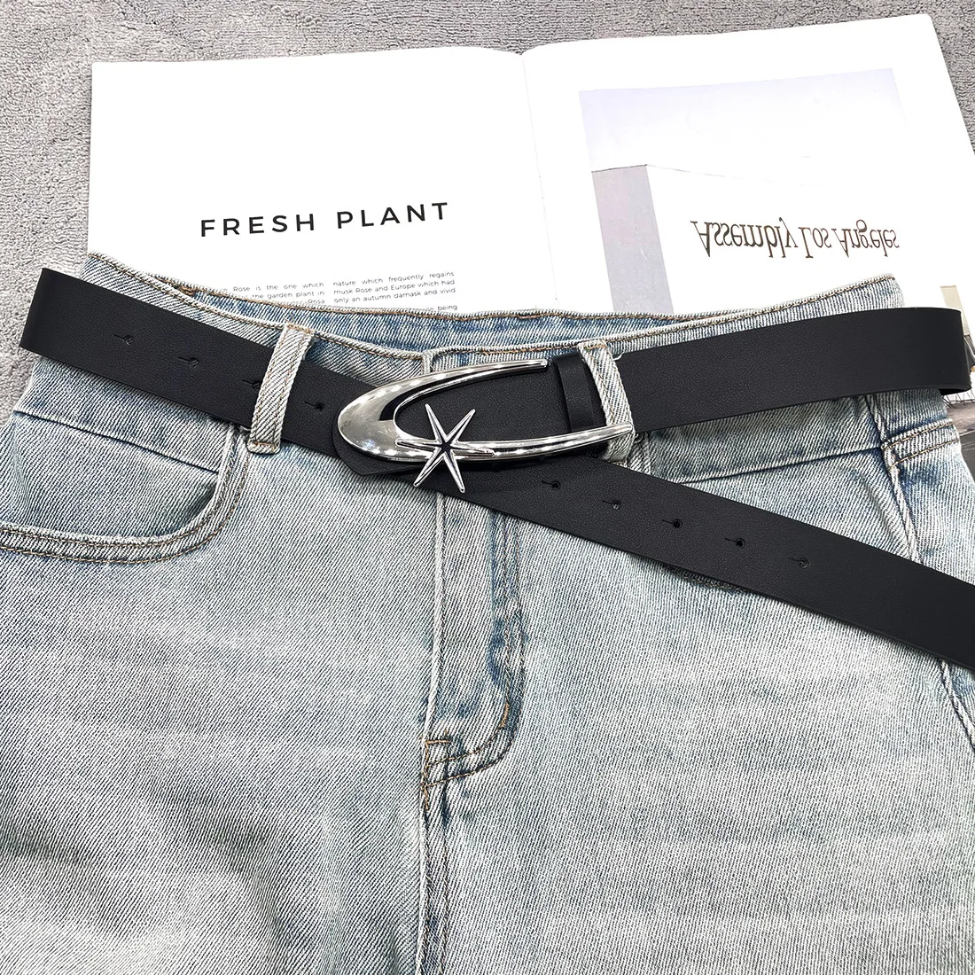 للجنسين حزام البنطال الجينز القوطي Y2k مصمم أحزمة للنساء جودة عالية العلامة التجارية الفاخرة الأسود الشرير التبعي 3.2 سنتيمتر حزام الرجال