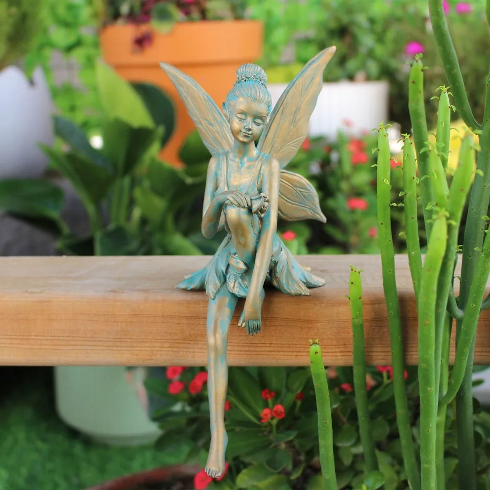 

Creative Retro Sitting Flower Fairy Figurine Resin Crafts Handmade Angel Wings Statue Funny Fairy Sculpture Home Office Decor