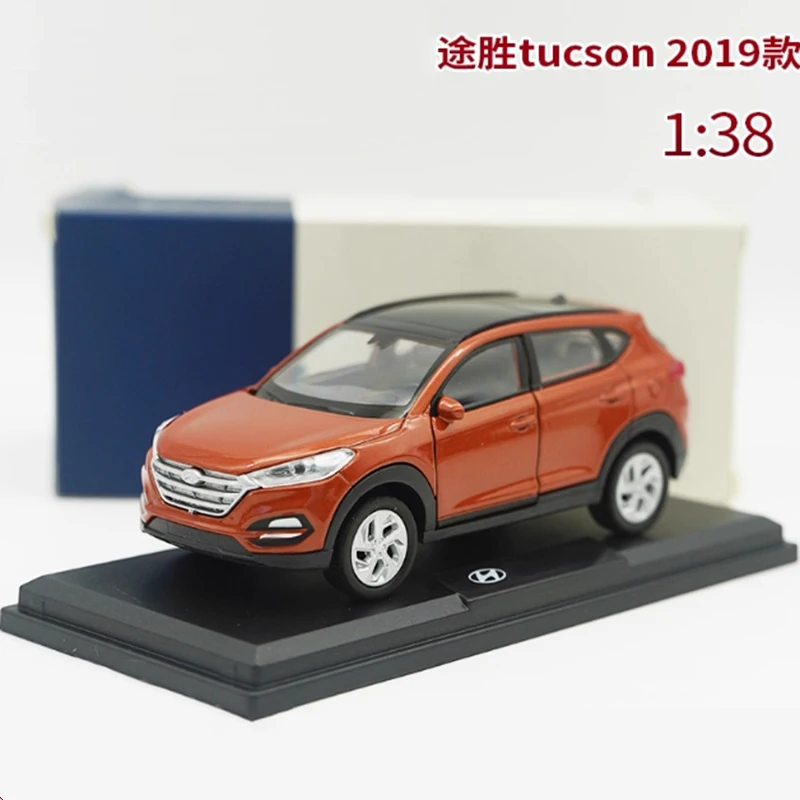 Model samochodu Tucson ze stopu, skala 1:38, rok 2019, z napędem pull-back, dla dorosłych i chłopców, klasyczny model kolekcjonerski, dekoracja, prezent dla chłopca, do ekspozycji.