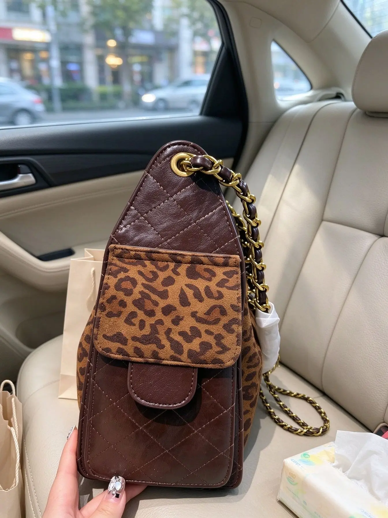 Unisex Leopard Print Drawstring Bucket Bag Spliced Leather Interwoven Chain Shoulder Crossbody Handbag