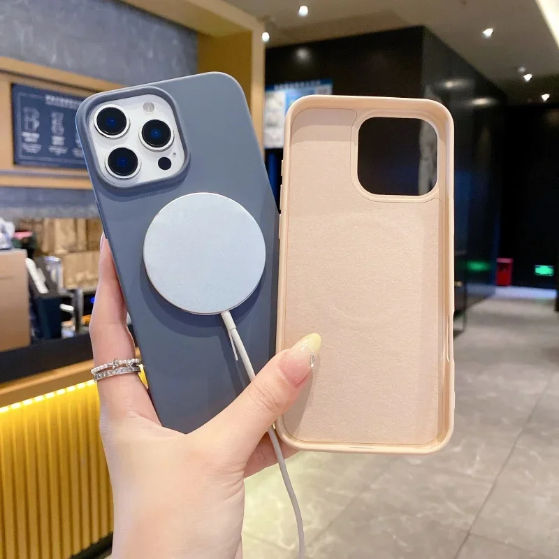 iPhone Air 17 15 14 13 12 11 16 Pro Max Plus 16E用 マグネット式シリコン保護ケース Magsafe対応 ワイヤレス充電対応カバー