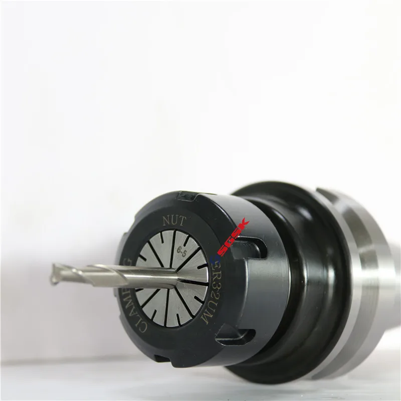 Cnc Freesmachine Met Bt40 Chuck