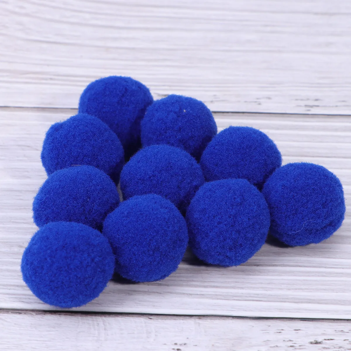 

Набор из 500 разноцветных эластичных полиэстеровых шариков 25 мм для детского творчества, аксессуаров для костюмов, шапок, шарфов, брелоков, кисточек, подвесок, креативных украшений