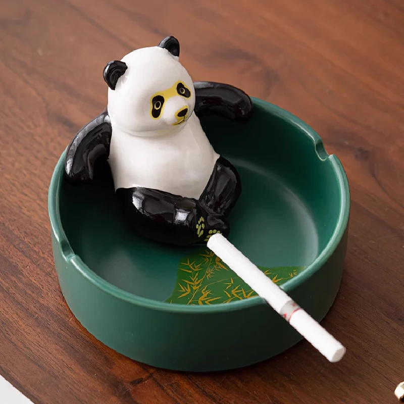 Creative Panda Ashtray Cute Animal Household Ashtray Office Senior Sense of Luxury Cigar Home Living Room Decoration Accessories