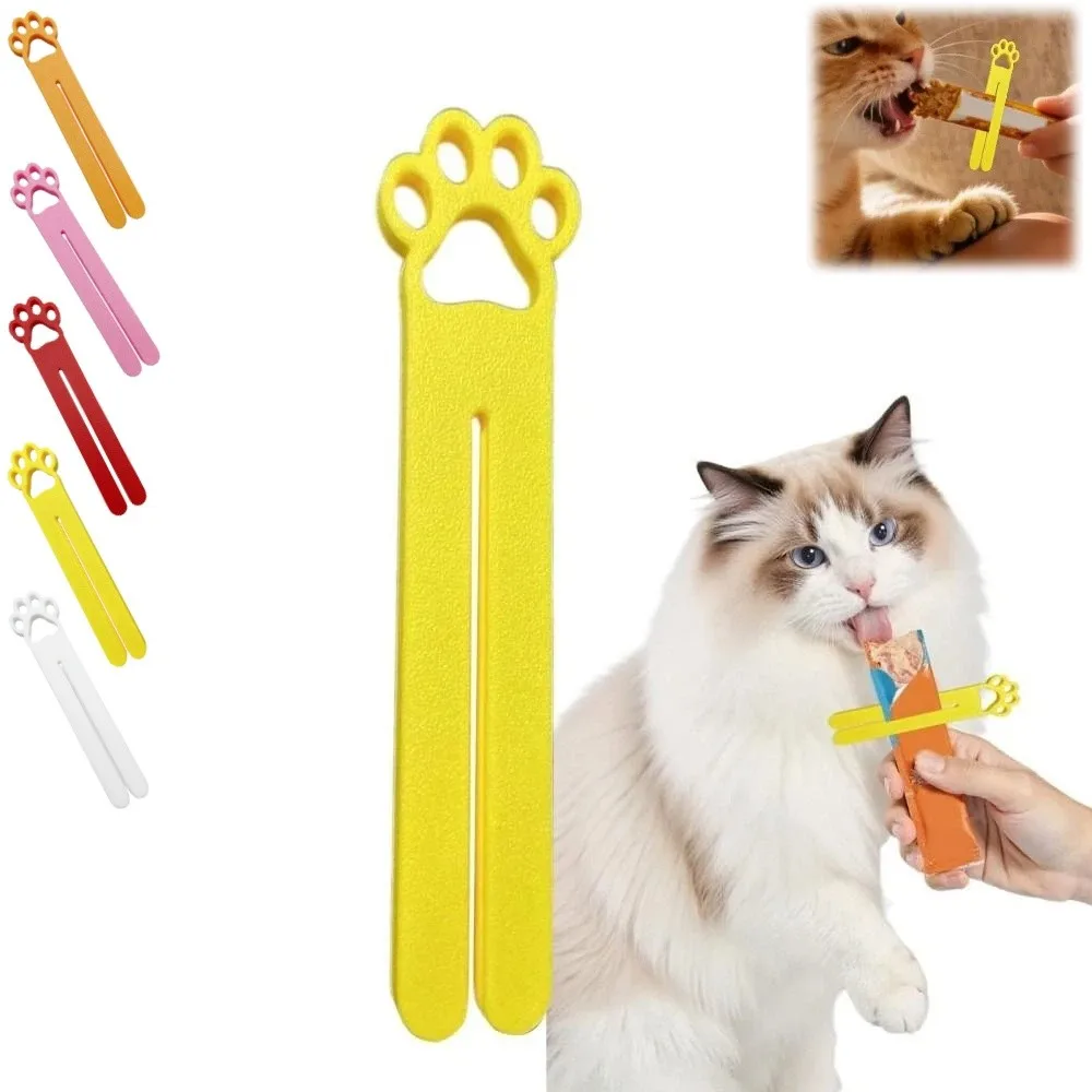 Cute Cat Paw Design Cat Treat Squeeze Spoon 3D Printed Mess-Free Cat Snack Extruder No Waste Sturdy Wet Snack Squeezer