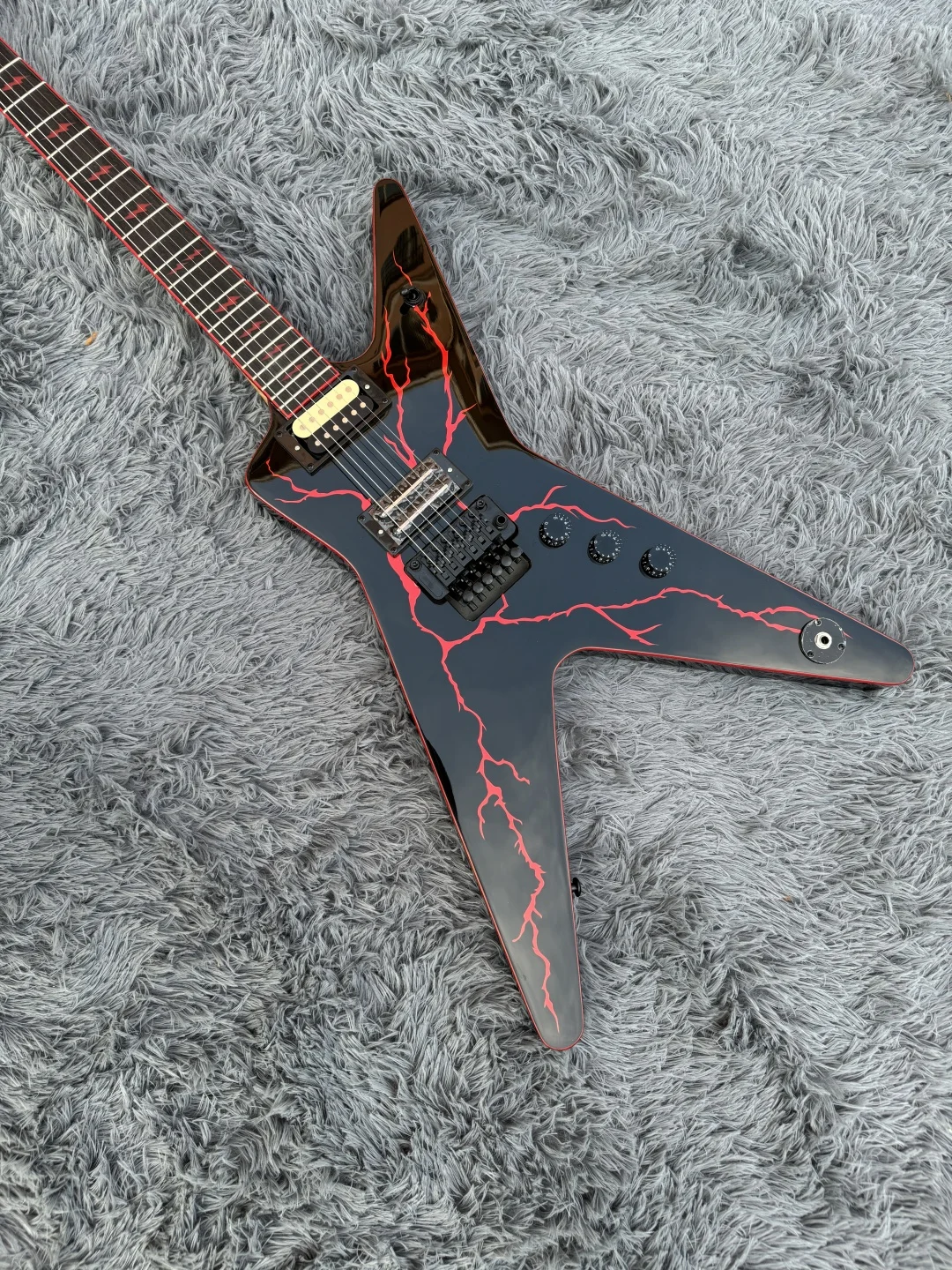 Red Lightning special shape electric guitar new black accessories factory straight hair