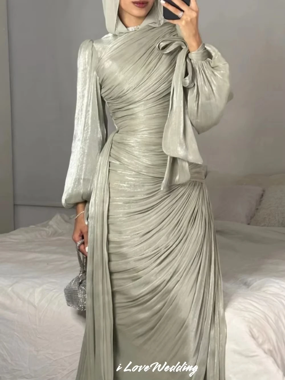 Elegant Long Sleeve Evening Dresses 2025 Satin Pleat Mermaid with Hat Saudi Arabia Sweep Train W Edding Party Dress Customized