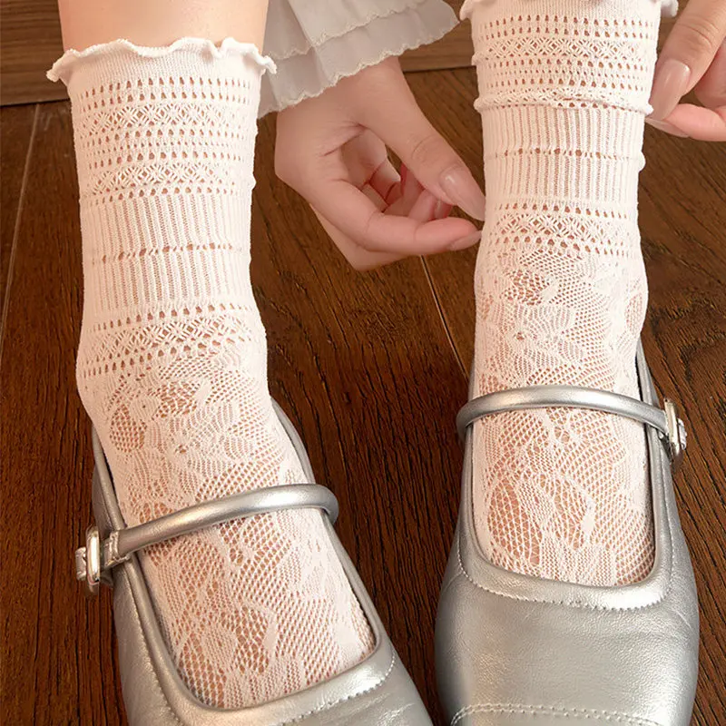 Lace Hollow out Summer Socks Women's Ballet Style Mid-Calf Socks Breathable Thin Stockings for Spring Summer Season