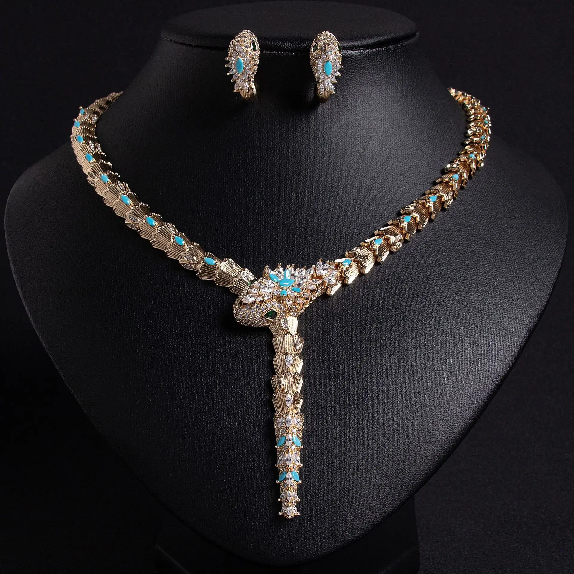 

Cross border Fashion Micro inlaid Zircon Serpentine Necklace Earrings Jewelry Set Banquet High Ding Spirit Snake Xiang Jewelry E