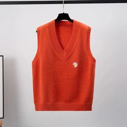 Korean Fashion Loose V-neck Sleeveless Daisy Embroidery Short Sweater Vest Women 2021 Spring Fall Knitted Pullover Vests Jumper