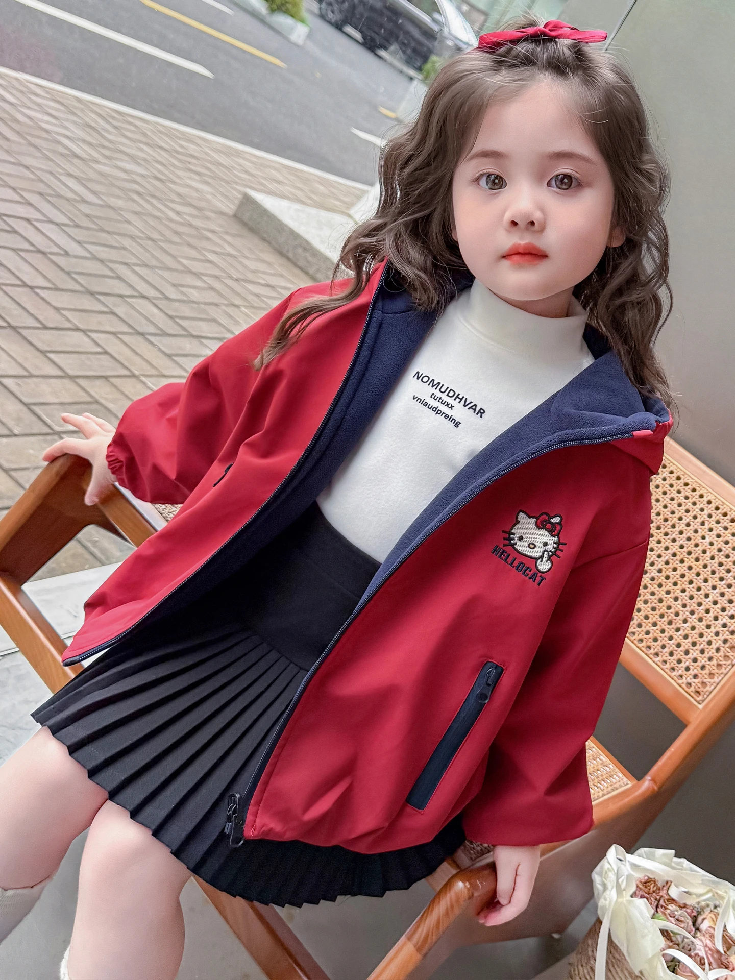 

Thiened Fce Pattern Double-Sided Wear Girls Jaet Warm Cotton Coat for Little Girls Autumn Winter Faionable Outer...