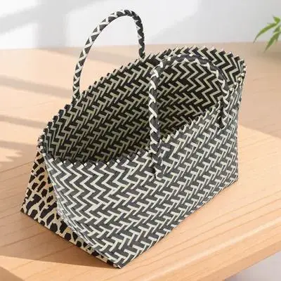 

1pc Urban Handwoven Striped Bag Fashionable Large Capacity Plastic Casual Women Handbag Strong Design
