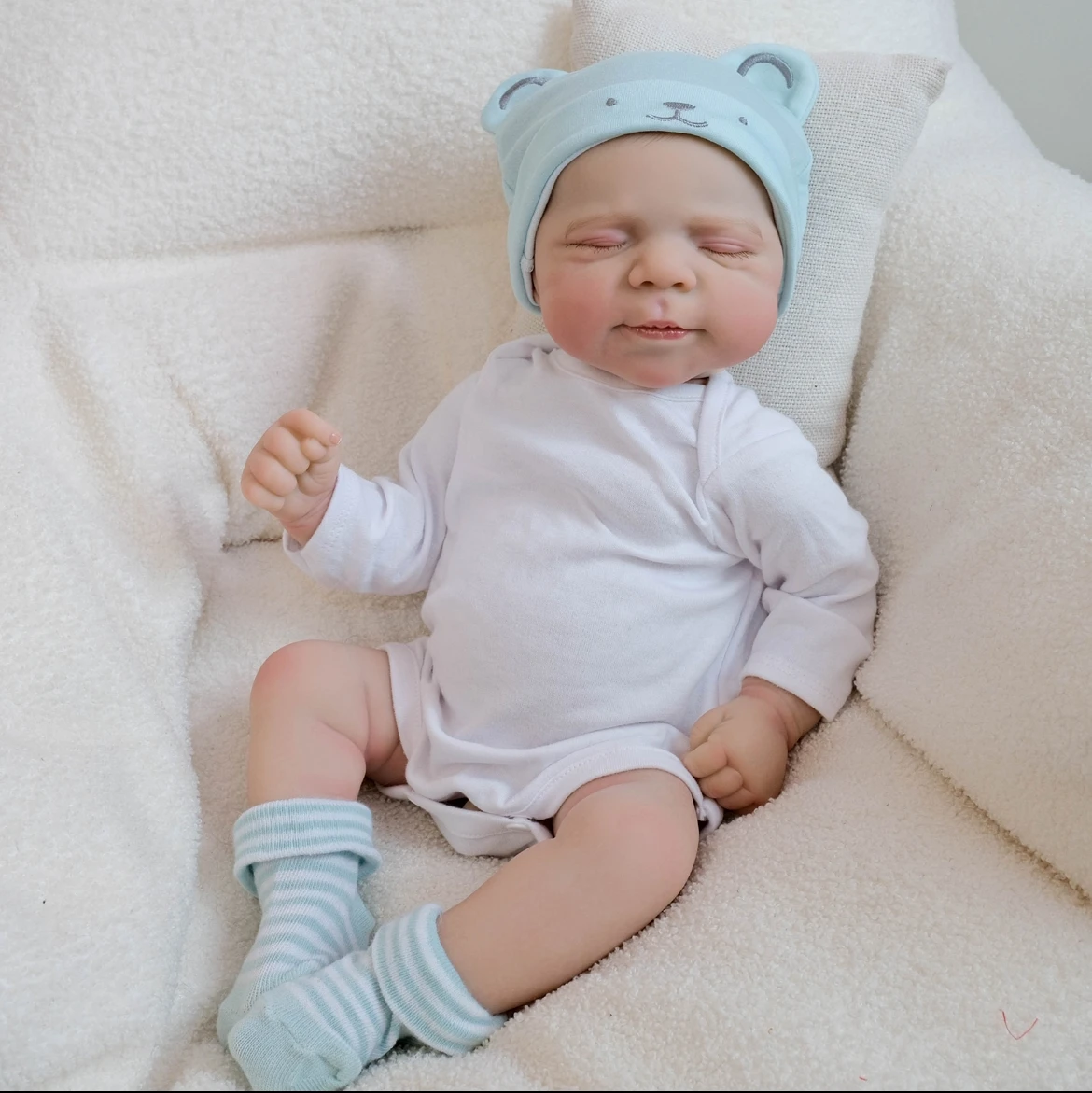Chapeau de ourson bleu clair de 18 pouces, poupée bébé Reborn, nouveau-né réaliste avec veines peintes à la main et corps doux, poupée Reborn à collectionner
