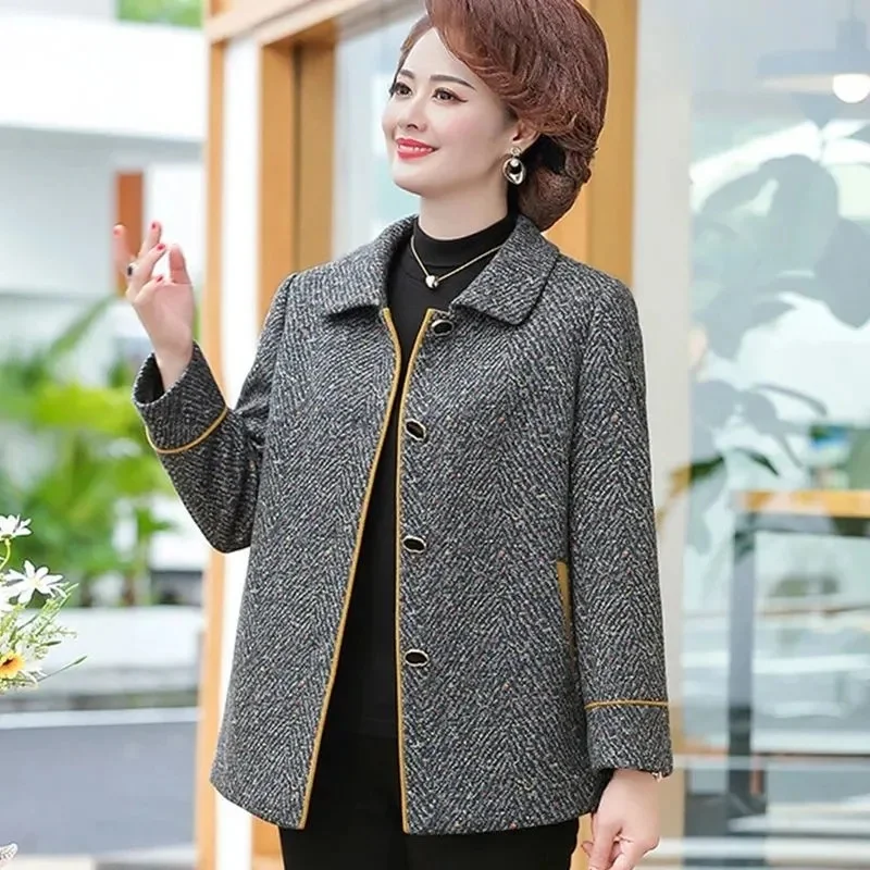 Middle-Aged Elderly Women's 2025 New Woolen Coat Mother Spring Autumn Outwear Joker Age-Reducing Wool Jacket Trend Female Top