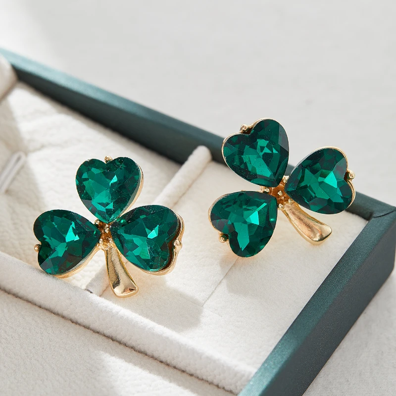 Модные изысканные серьги с зеленым цирконием и клевером для женщин, очаровательные летние элегантные темпераментные свадебные украшения, подарок на помолвку для невесты