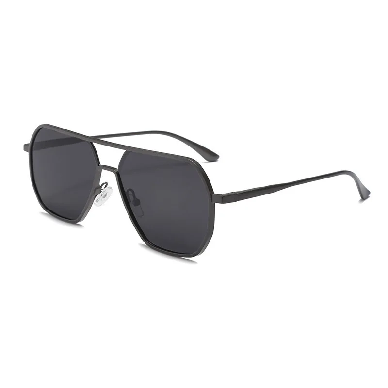 Luxury Metal Photochromic Sunglasses Men Women Fashion Polarized Sun Glasses Stylish Chameleon Anti-glare Driving Shades UV400