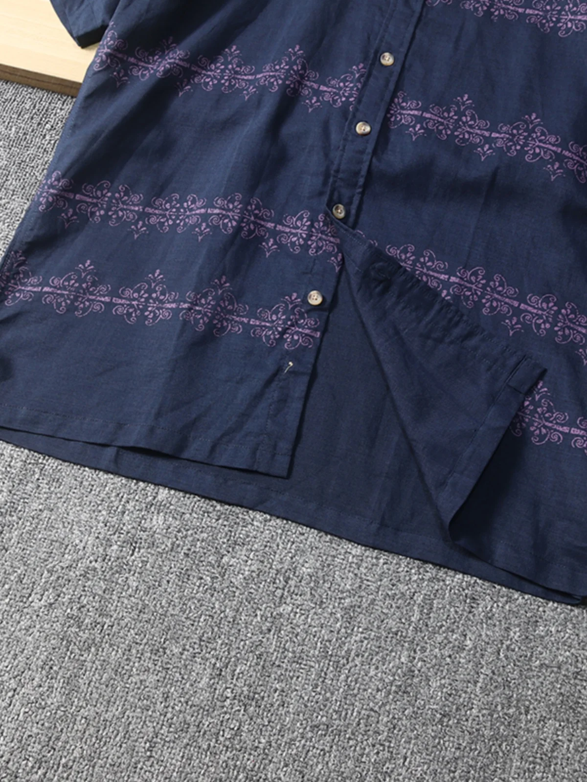 Men's American Retro Cotton Linen ort Sve irt Breathable Moisture Absorbent Summer Faion Casual Stand Fit Long Sl...