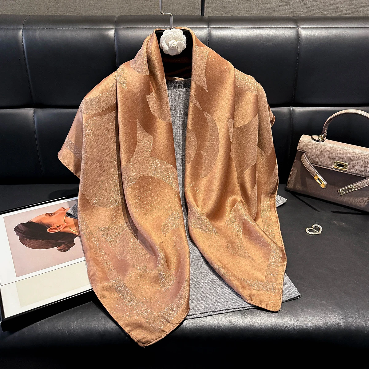 

Latest Spring and Autumn Women's Fashion Hijab Silky Luxury Brand Soft Hijab Female Muslim Square Sun Protection Shawl