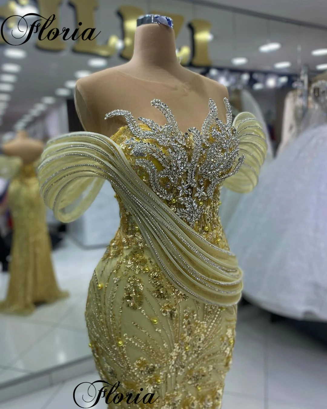 Yellow Glitter Cocktail Dresses With Crystals Off Shoulder Elegant Celebrity Dresses Mermaid Vestidos De Cóctel Party Gowns