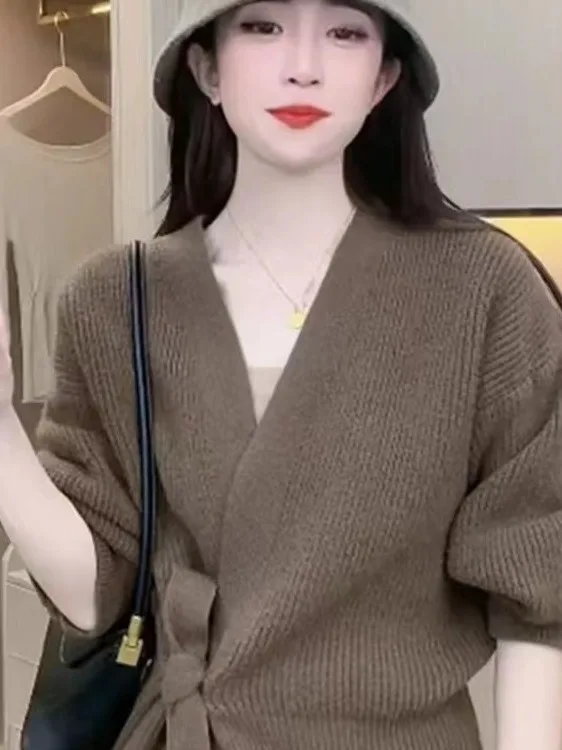 

Autumn 2025 Women's Knitted Cardigan with Belt Long Sve V-Ne Sweater Outerwear Knot Slim Fit Chinese Production