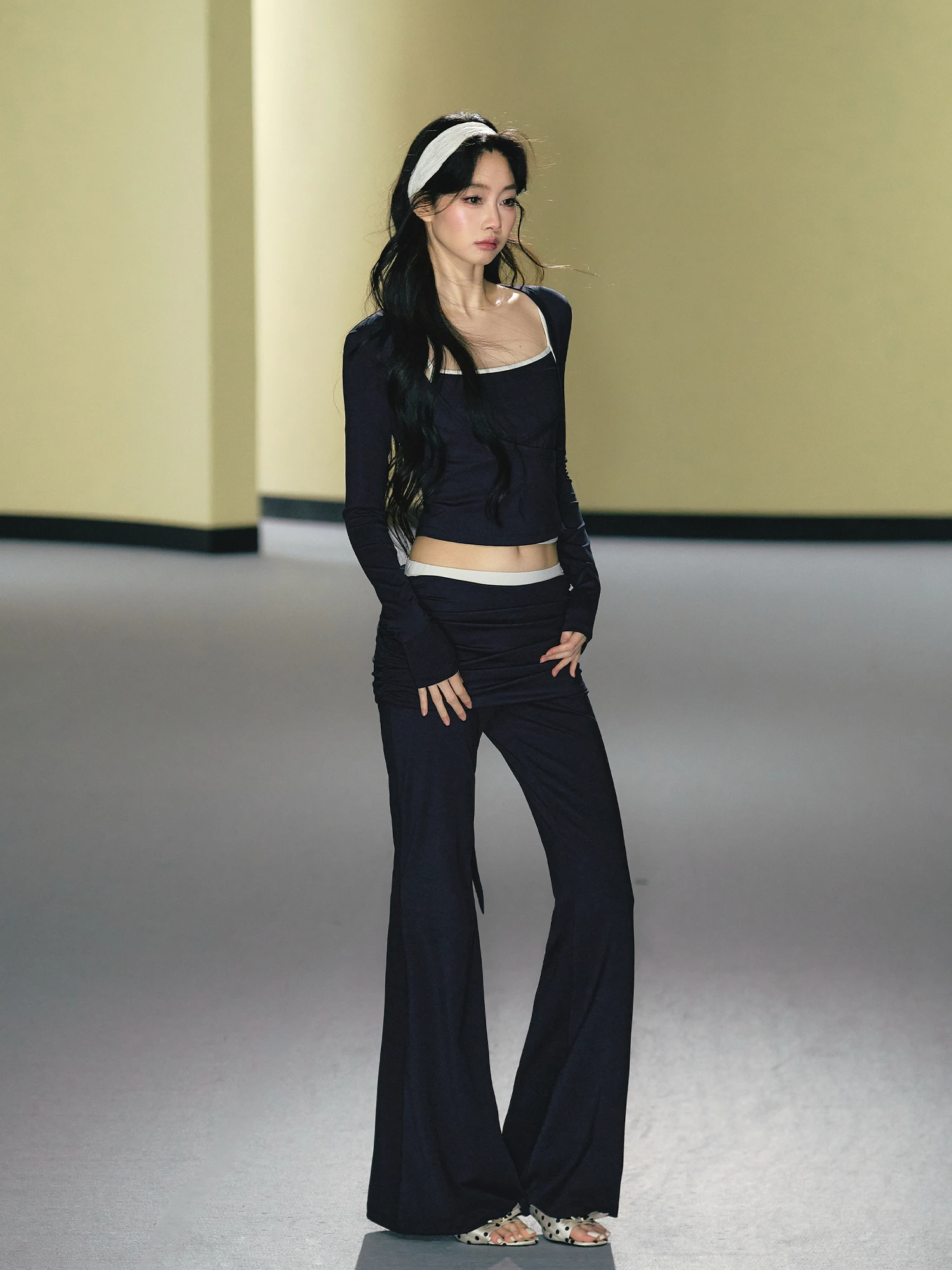 

AGAM Yoga Three-Piece Set Color Block Long Sleeve Wrap Cardigan Flared Pants High Waist Summer Fashion Women's Ensemble