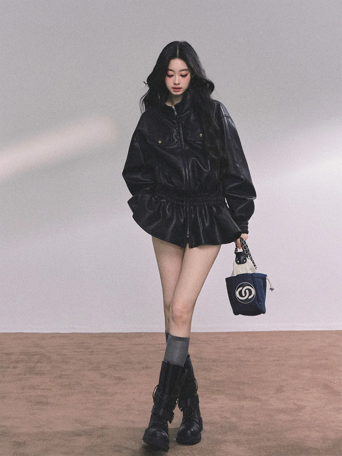 AOMALM Giacca in Pelle PU da Donna con Collo Alto, Cappotto Autunno Inverno alla Moda, Manica Lunga con Chiusura a Cerniera