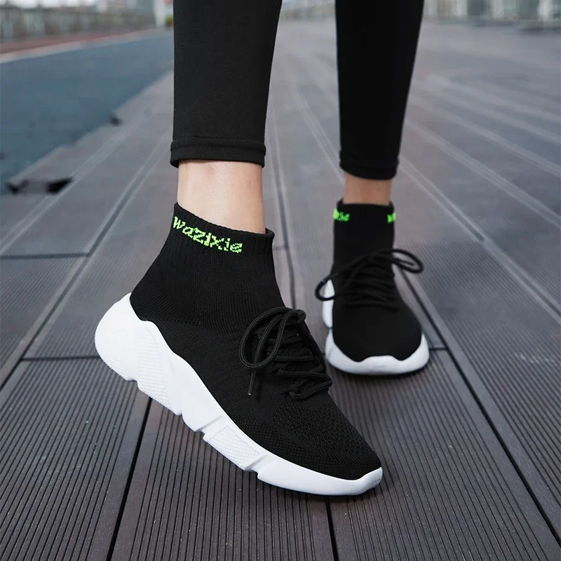 Flames Male Shoes Sneakers Jogger Men's Shoes For Autumn Designer Luxury 2024 Brand Casual Men's Shoe Net Beach Tennis Tennis