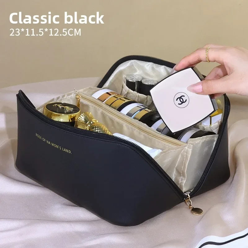 Large Capacity Makeup Bag Portable Travel Organizer for Cosmetics Toiletries gallery 2