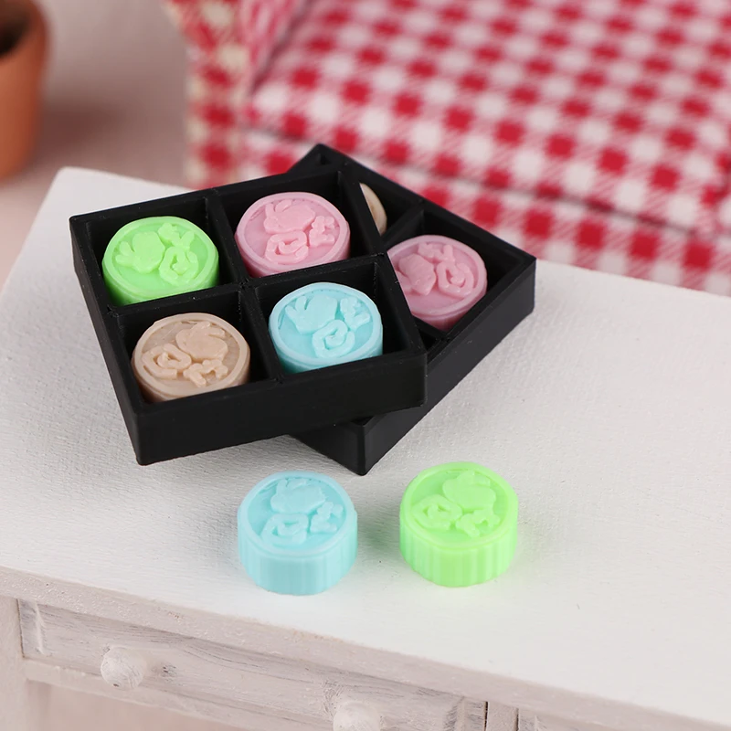 1:12 Dollhouse Desserts Simulation Mid-Autumn Moon Cake Kit With Box Doll Mini Kitchen Food Decoration Desktop Ornament