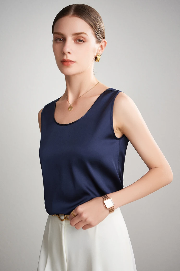 SuyaDream. Women Basic Cozy Tanks, 100% Real Silk, O Neck Sleeveless Chic T Shirt, 2025 Solid Summer Vests, White, Pink, Beige