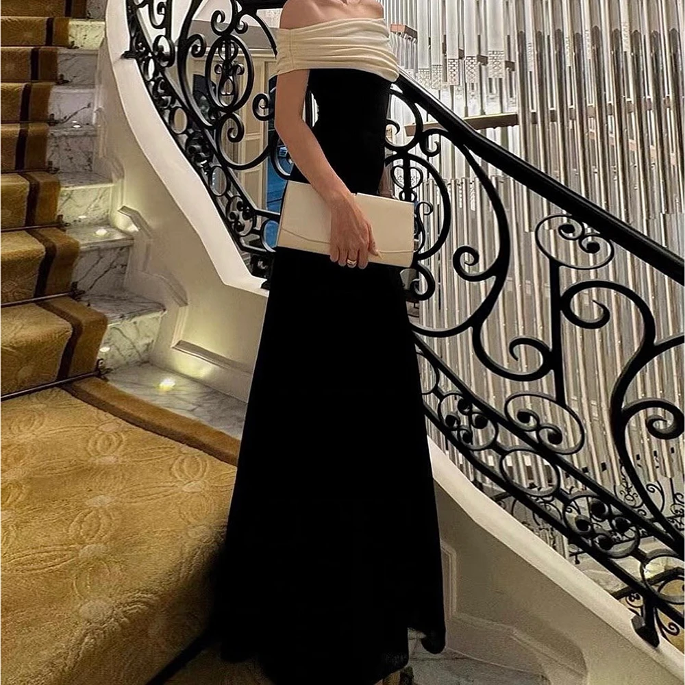 

Customized A-line Evening Dresses Floor-length Off The Shoulder Sleeveless Prom Gown Simple Fashion Pleat Backless Party Gown
