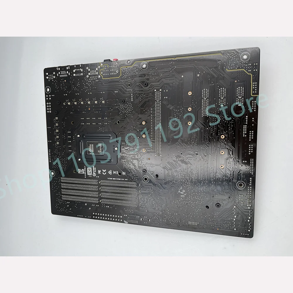 

Настольная плата PRIME 1200 игл DDR4 Z590-P