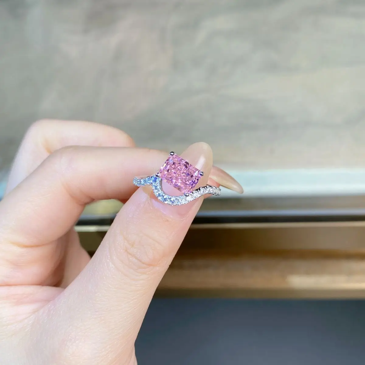 

S925 Sterling Silver Wave Ring Square Zirconium Design Unique Women's Fashion Jewelry