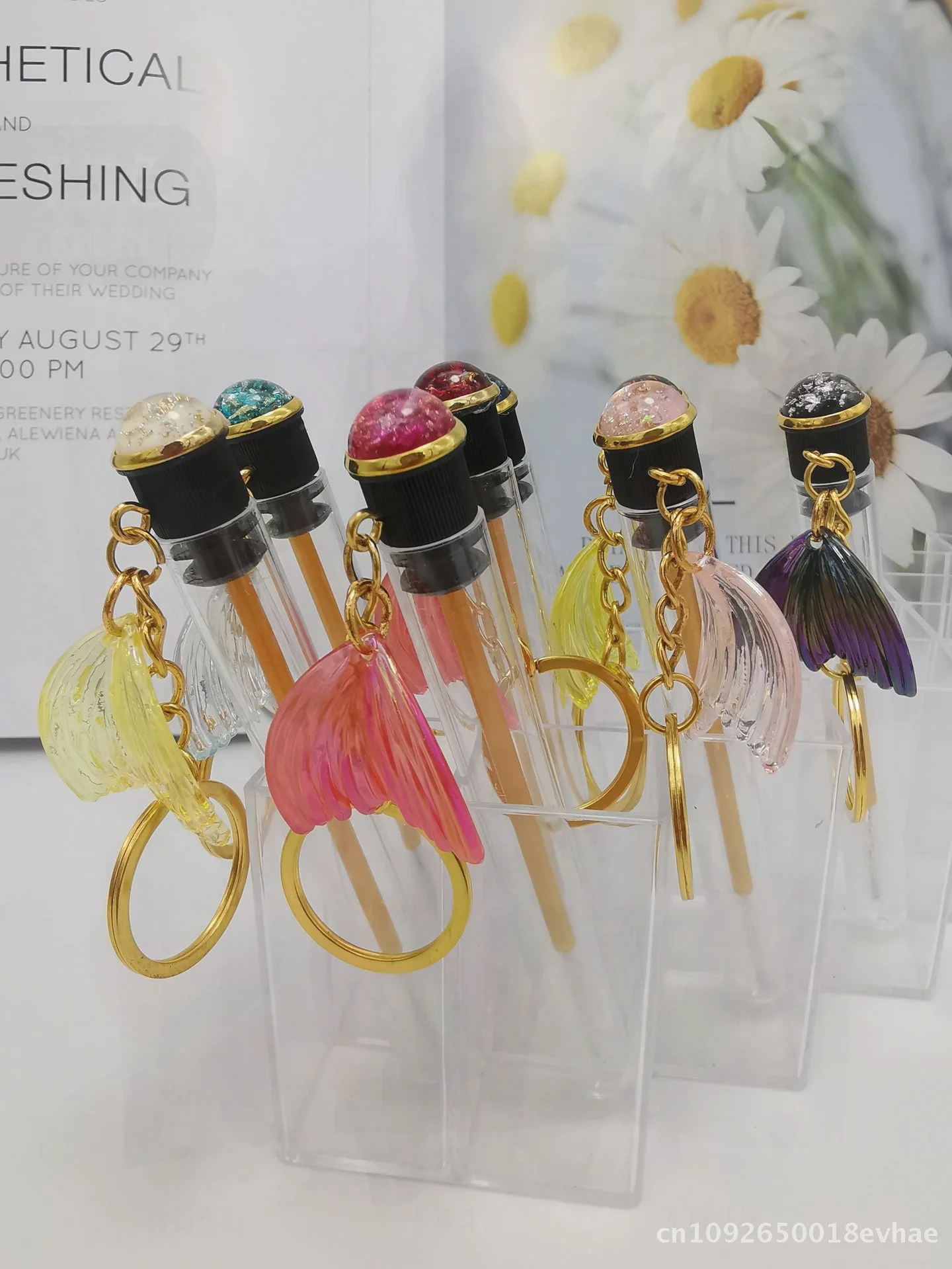 2024 피쉬테일 컬러 포일 키체인 마스카라 브러쉬 프놈펜 일회용 속눈썹 빗 링 테스트 튜브 멀티컬러 7g 내용량