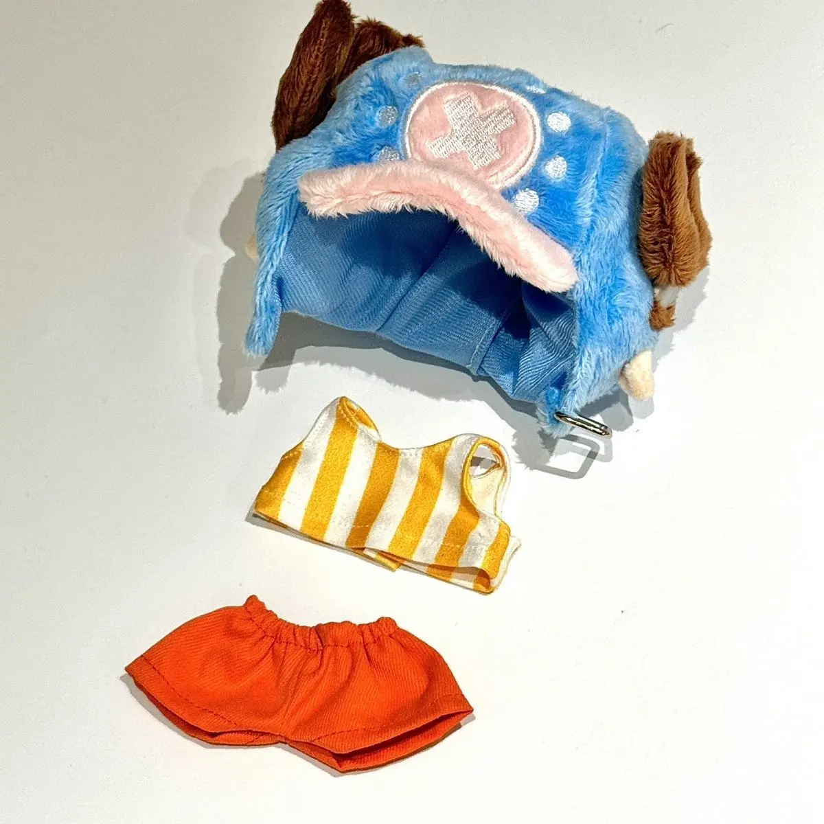 Pour 15/17cm Labubu vêtements gilet rouge chapeau de paille ensemble chapeau bleu sac à dos V1 V2 V3 une pièce Labubu vêtements Cosplay poupée bricolage cadeaux