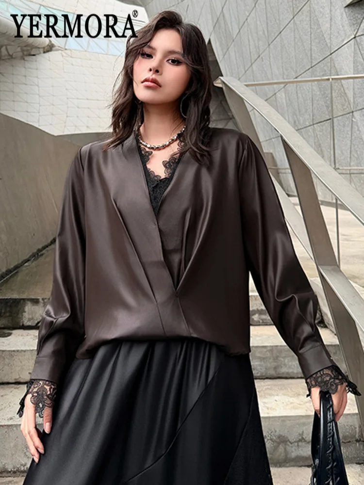 

Женская блузка YERMORA из атласа с кружевными вставками, коричневая, с V-образным вырезом, длинным рукавом, свободного кроя, новая модная рубашка, тренд весна-осень 2026