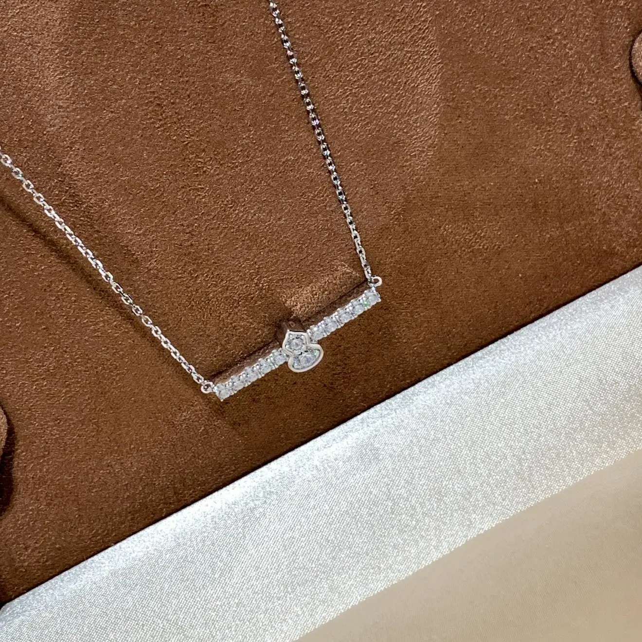 100% 925 فضة تمهيد AAA زركونيا صغيرة القرع شكل قلادة القلائد للنساء غرامة مجوهرات