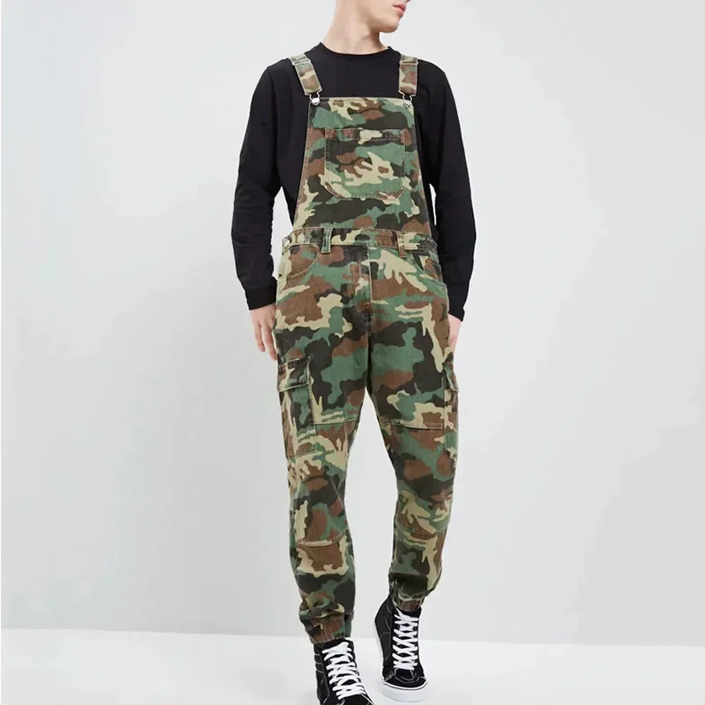 กางเกงยีนส์ผู้ชายพิมพ์Denim Overalls Splicedกระเป๋าCamouflageกางเกงดินสอJumpsuits High Streetกลางเอวซักผ้าOne Piece 2025