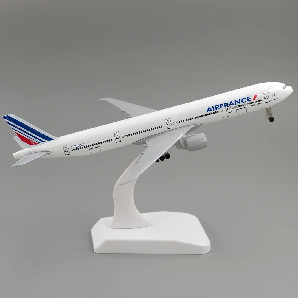 18cm Aircraft Air France Boeing 777 with Landing Gear B777 Alloy Plane Model Toys Children Kids Gift for Collection