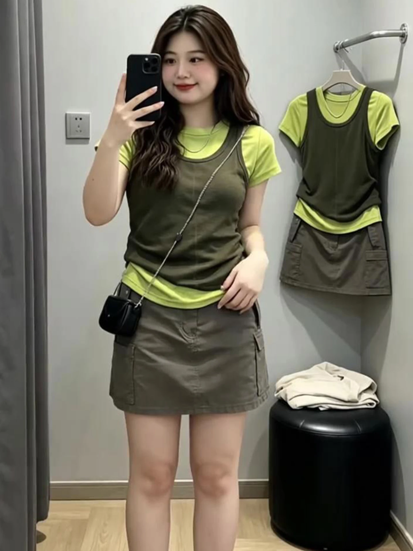 

Korean Style Summer New Fashion Short Sleeve Set Women's Workwear Wind Design Sense Skirt High Waist round Neck T-shirt