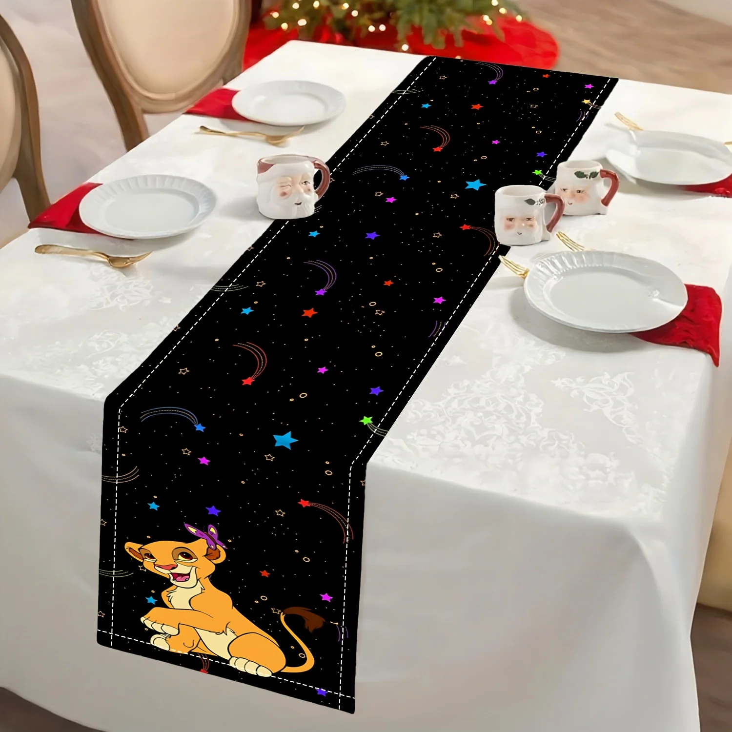 قطعة واحدة من مفرش طاولة بطابع الأسد كينج سيمبا، خلفية سوداء مع سماء مرصعة بالنجوم وسيبا الصغيرة، مناسبة لغرف الأطفال، وحفلات ديزني، إلخ