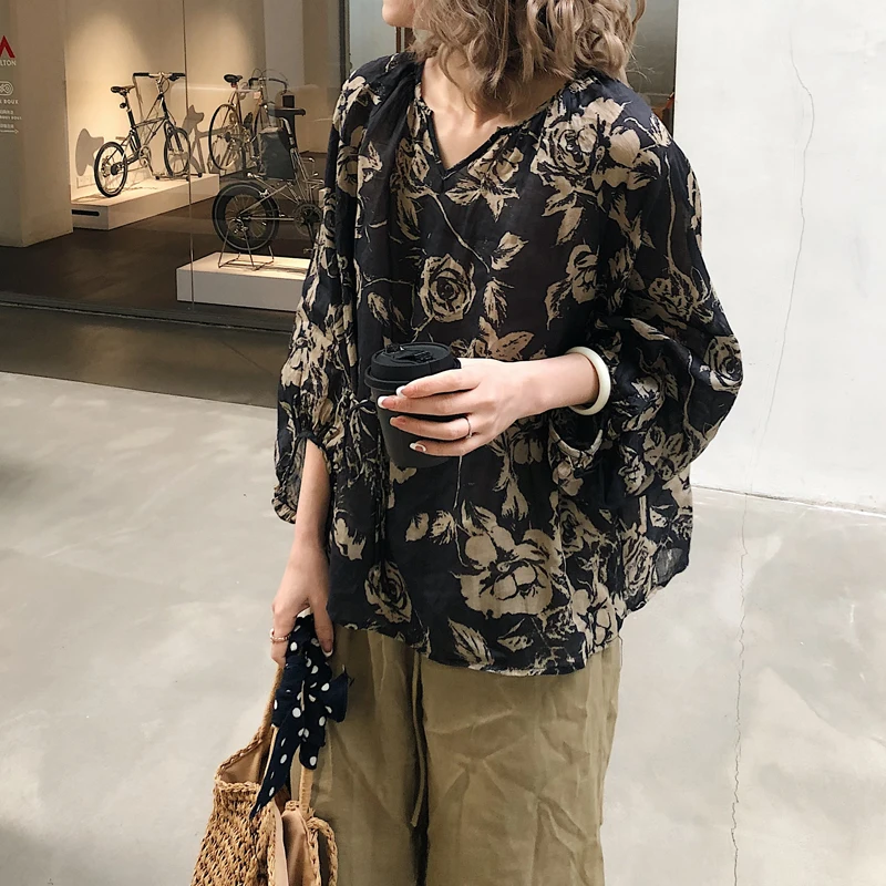 

Новая китайская ретро-блузка из льна с цветочным принтом для женщин, летняя свободная модель с V-образным вырезом, облегающая, дышащая, удобная, из приятной для кожи ткани