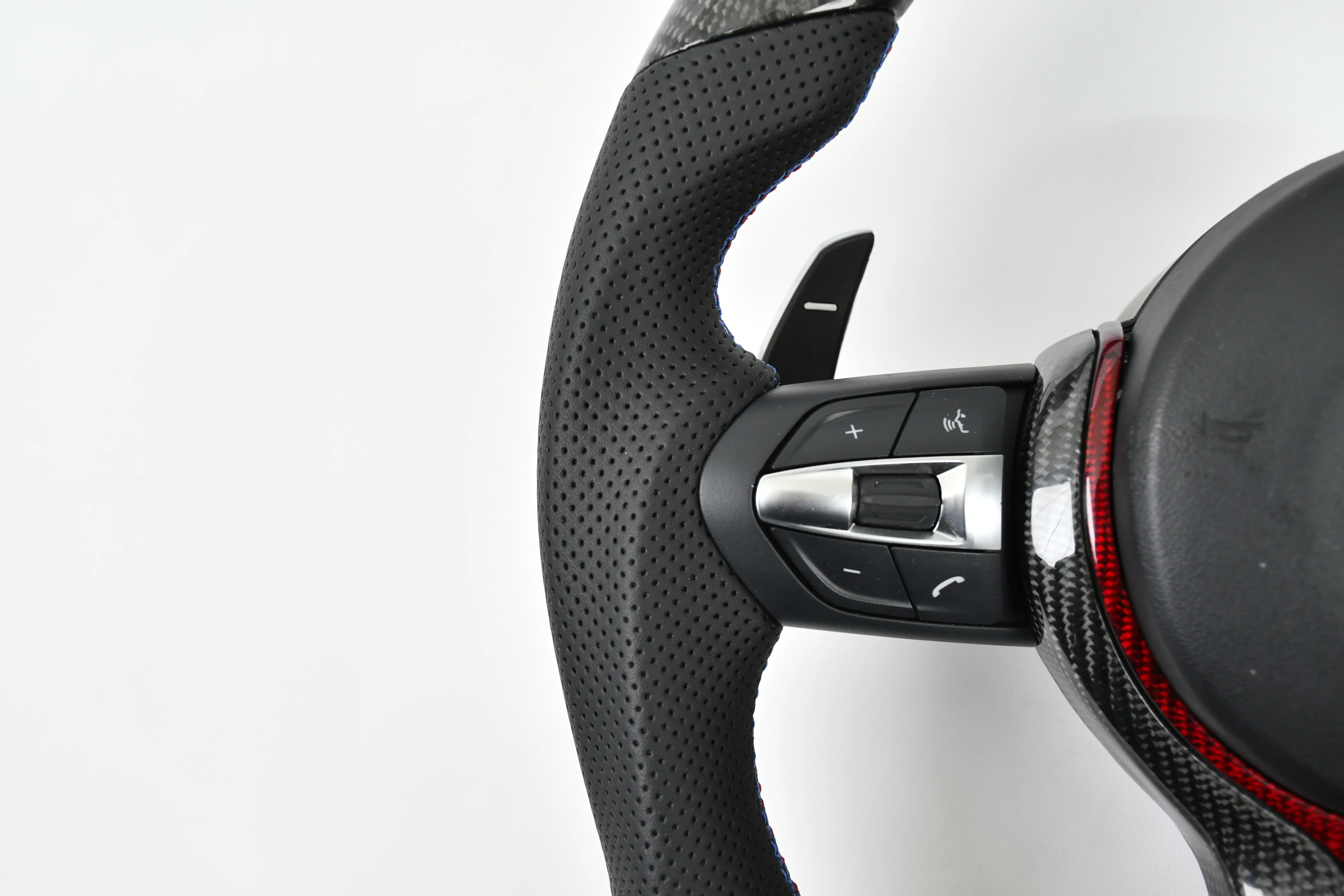 عجلة قيادة كاملة من ألياف الكربون YTcarbon LED RGB لـ F35 F30 F22 F36