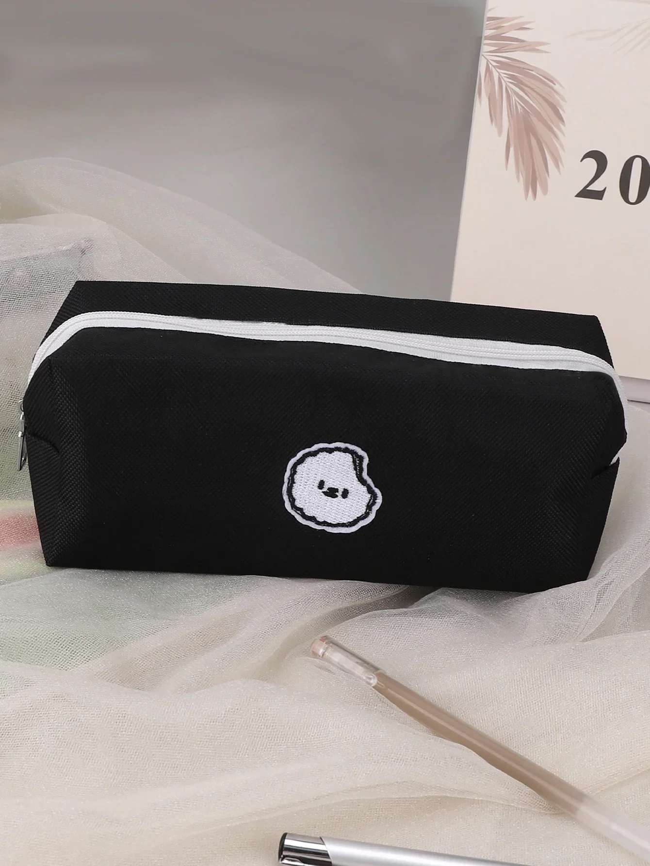 Cute Cartoon Pencil Case, Large Capacity Stationery Organizer, Multi-purpose Zipper Pen Bag Back to School Supplies for Students