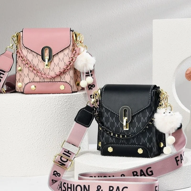 Stijlvolle kunstleren crossbodytas Dames RFID-blokkerende ritssluiting Metalen ketting Lichtgewicht best verkochte avondtas ​