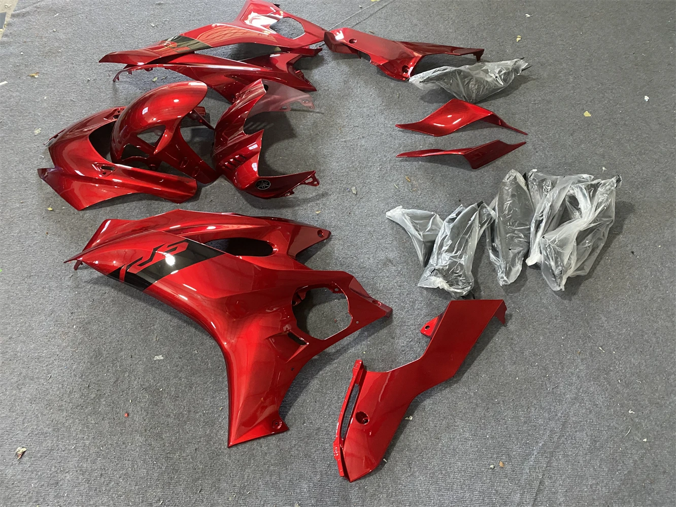 Motorcycle fairing fits YZF-R6 2017 2018 2019 2020 2021 2022 YZF600 17 18 19 2021 22 Body fairing Black and red motorcycle